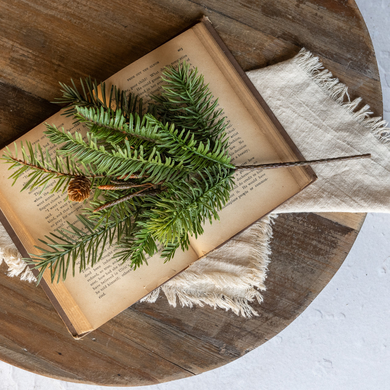 Douglas Fir Greens with Pine Cone Pick