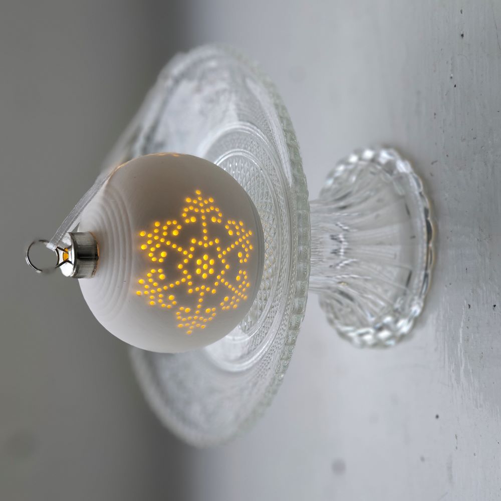 Lighted Snowflake Ornament, Set of Three