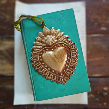 Sacred Heart Aged Gold Tin Ornament