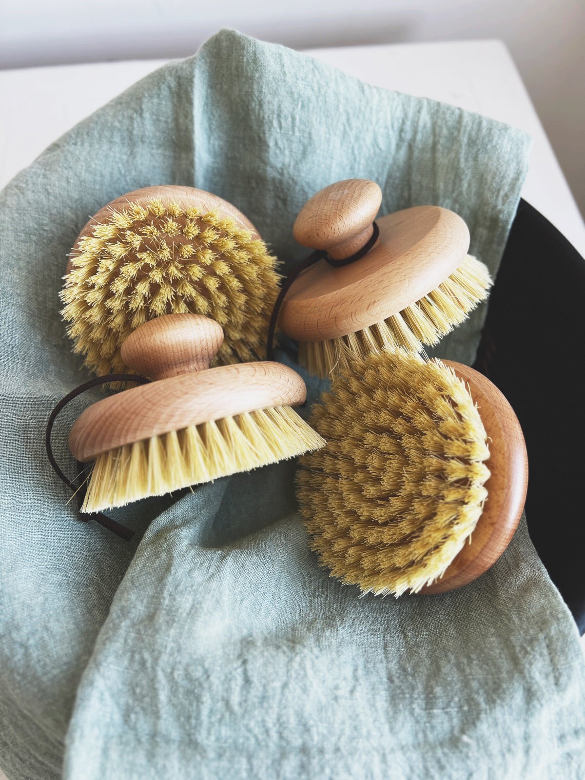 Beech Wood Body Brush