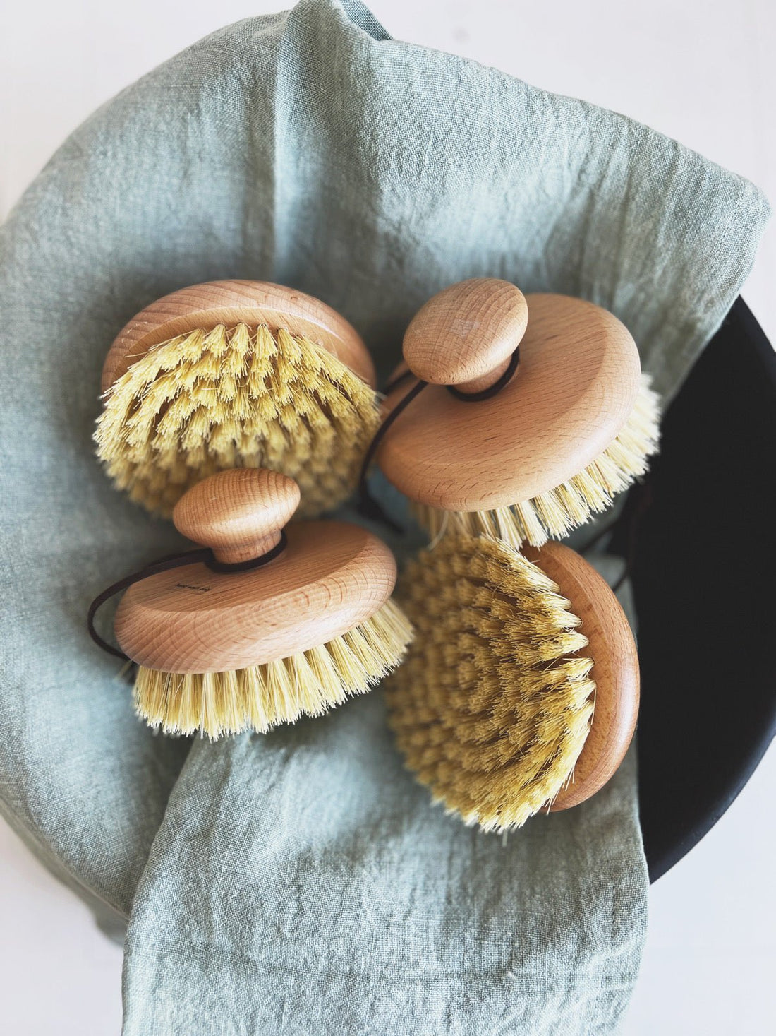 Beech Wood Body Brush