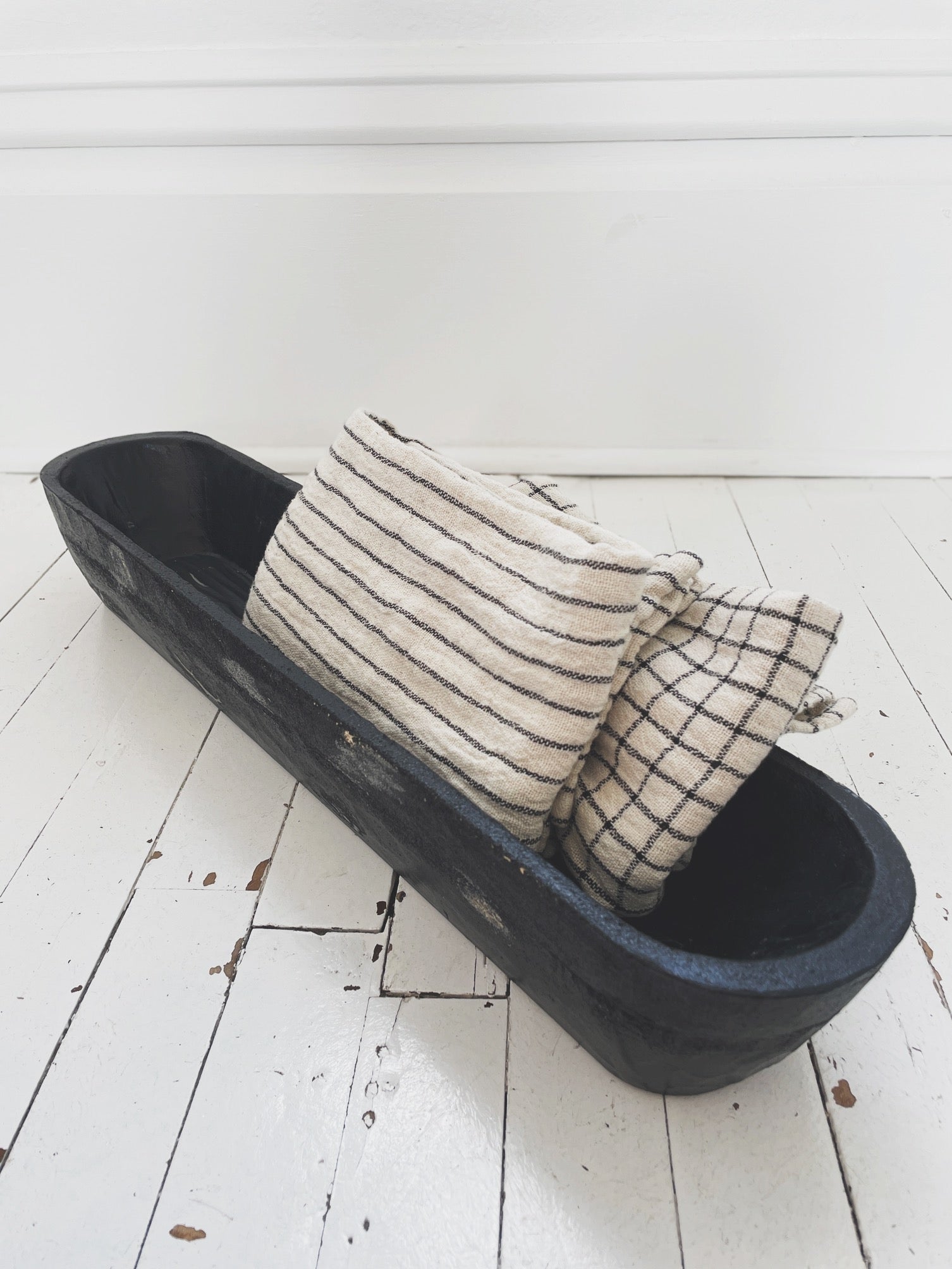 Distressed Trug