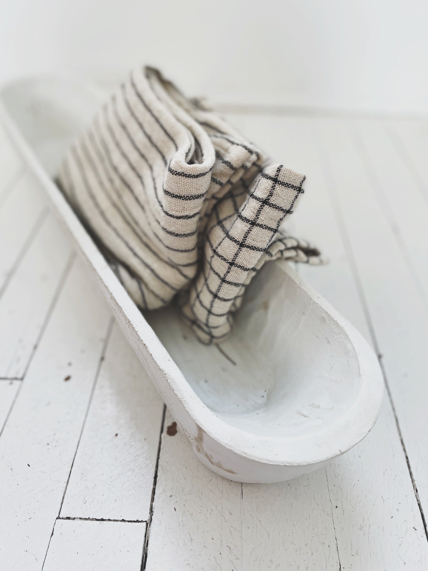 Distressed Trug