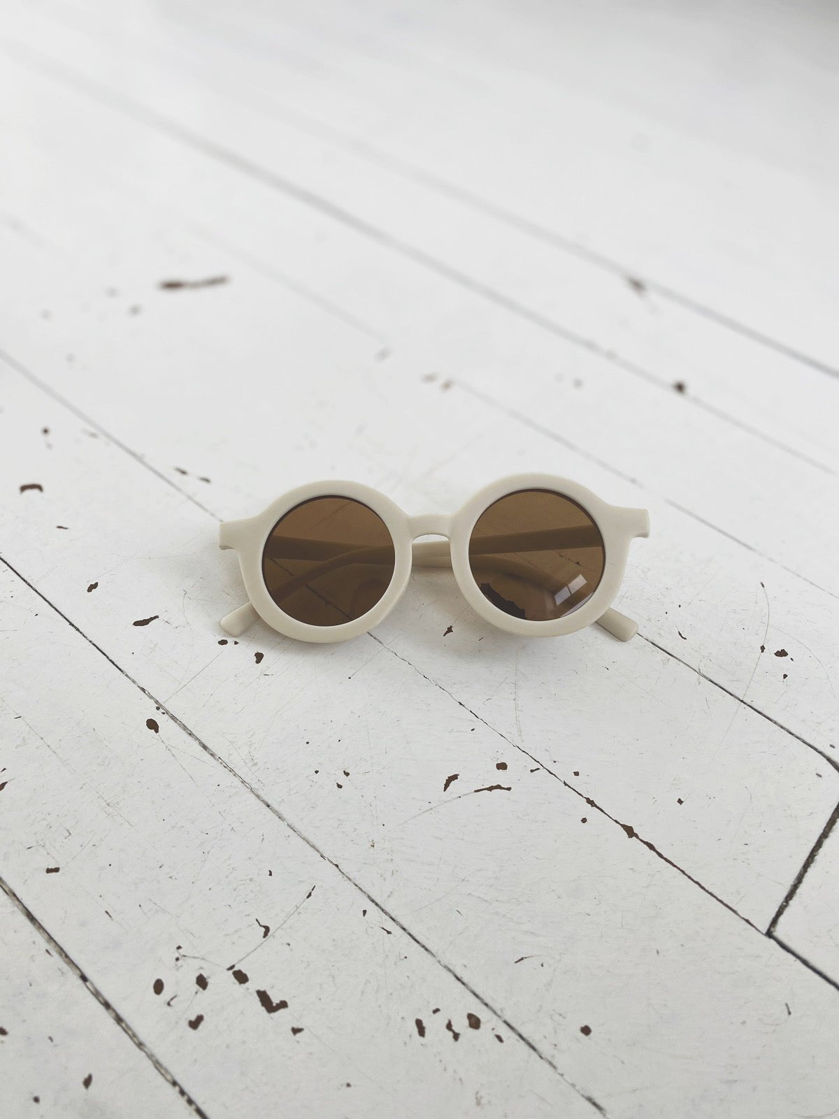 Easton Round Sunnies