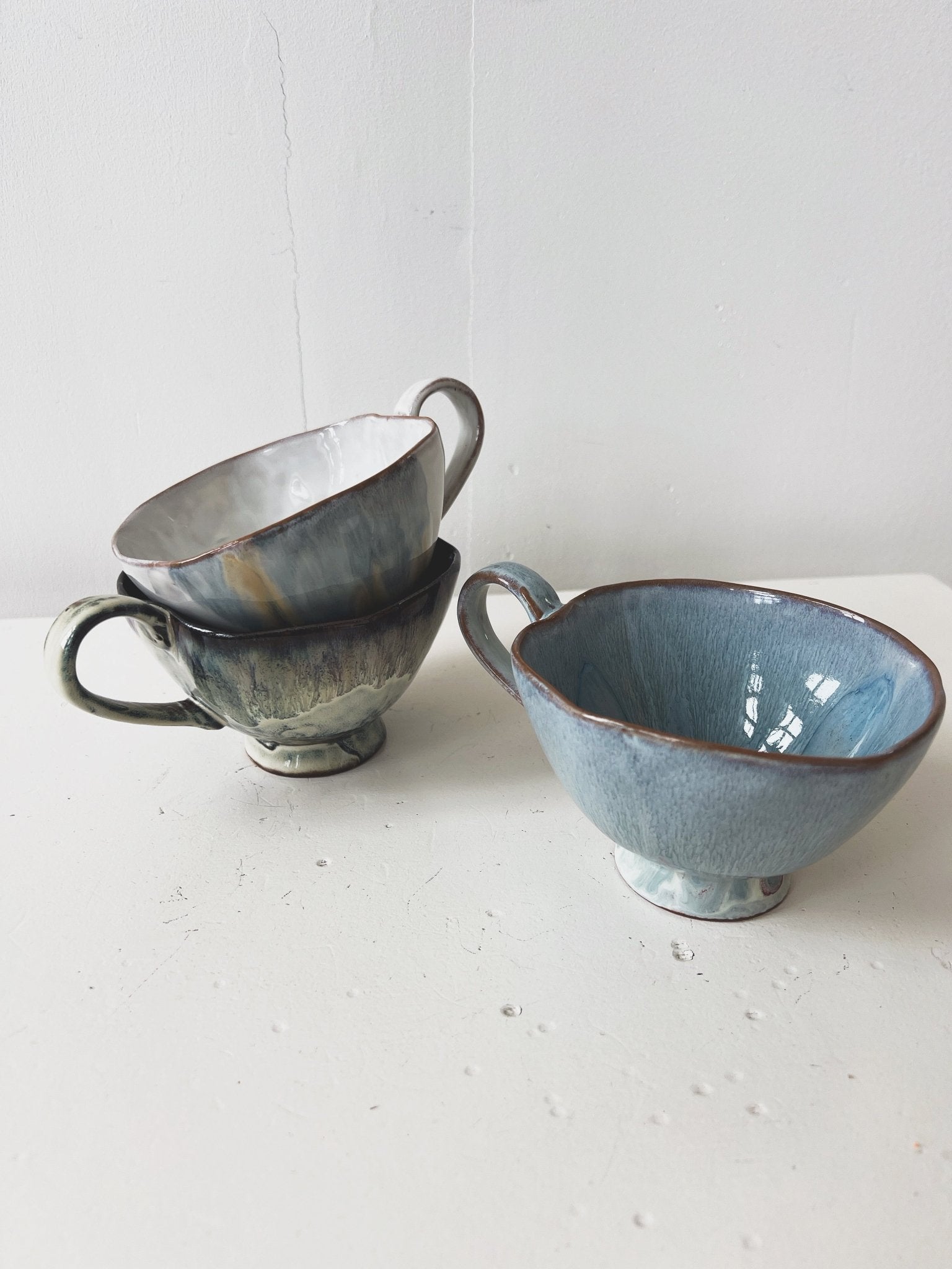 Glazed Stoneware Footed Mug