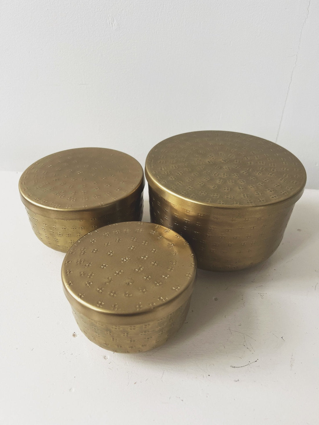 Hammered Aluminum Containers
