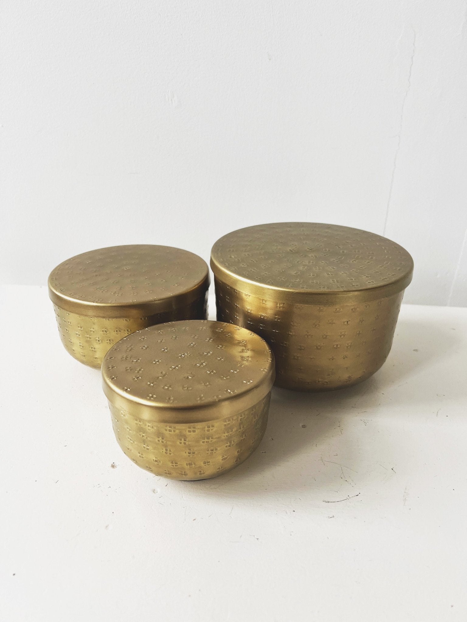Hammered Aluminum Containers