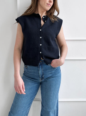 Lightweight Cardigan Vest