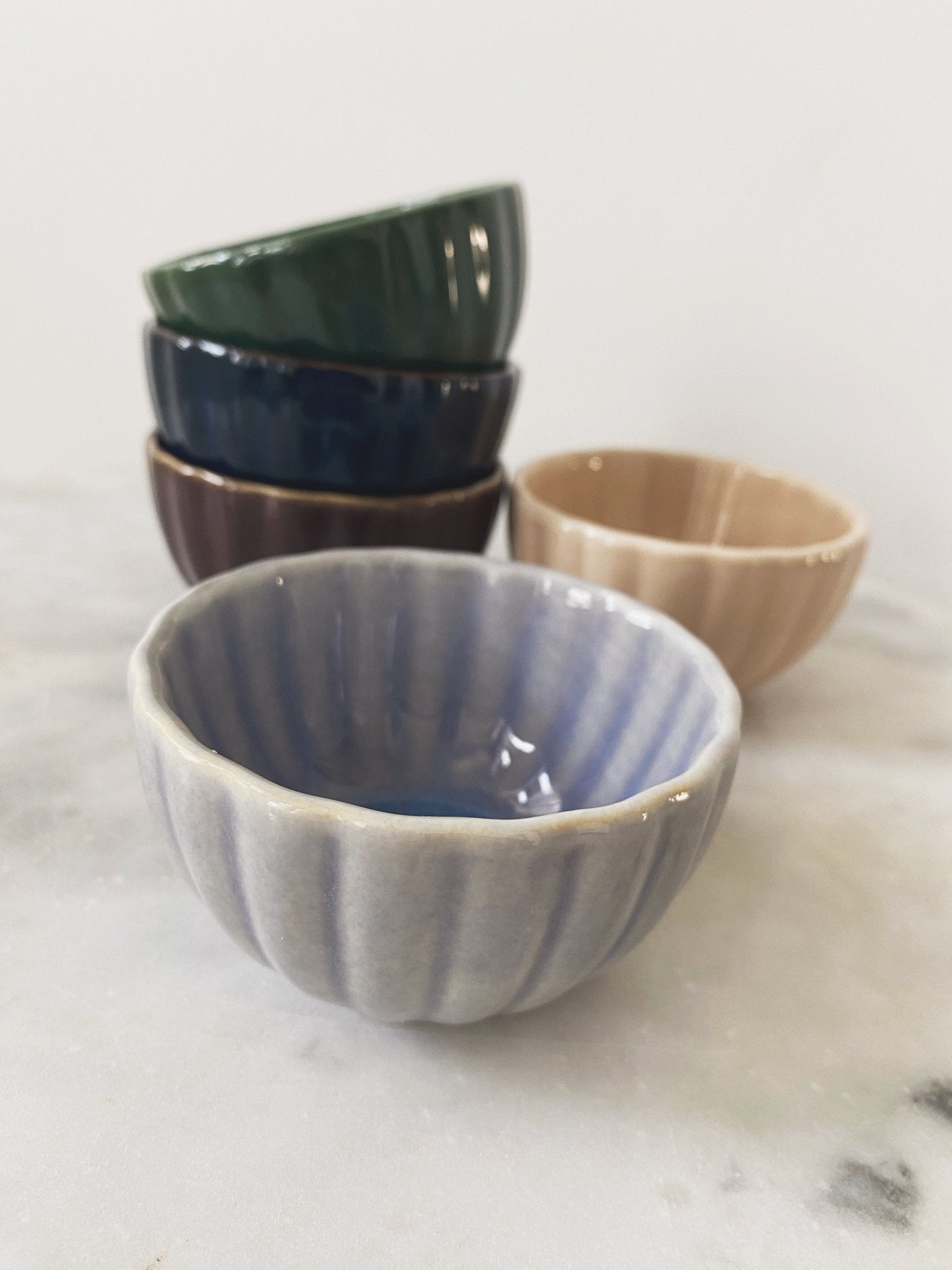 Mini Ribbed Stoneware Bowl