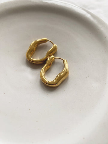 Oval Hoop Earring, 18K Gold Plated - Non-Tarnish