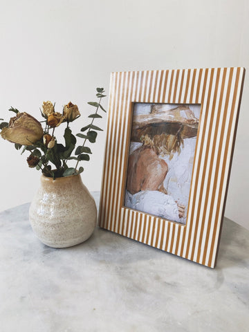 Resin Striped Photo Frame
