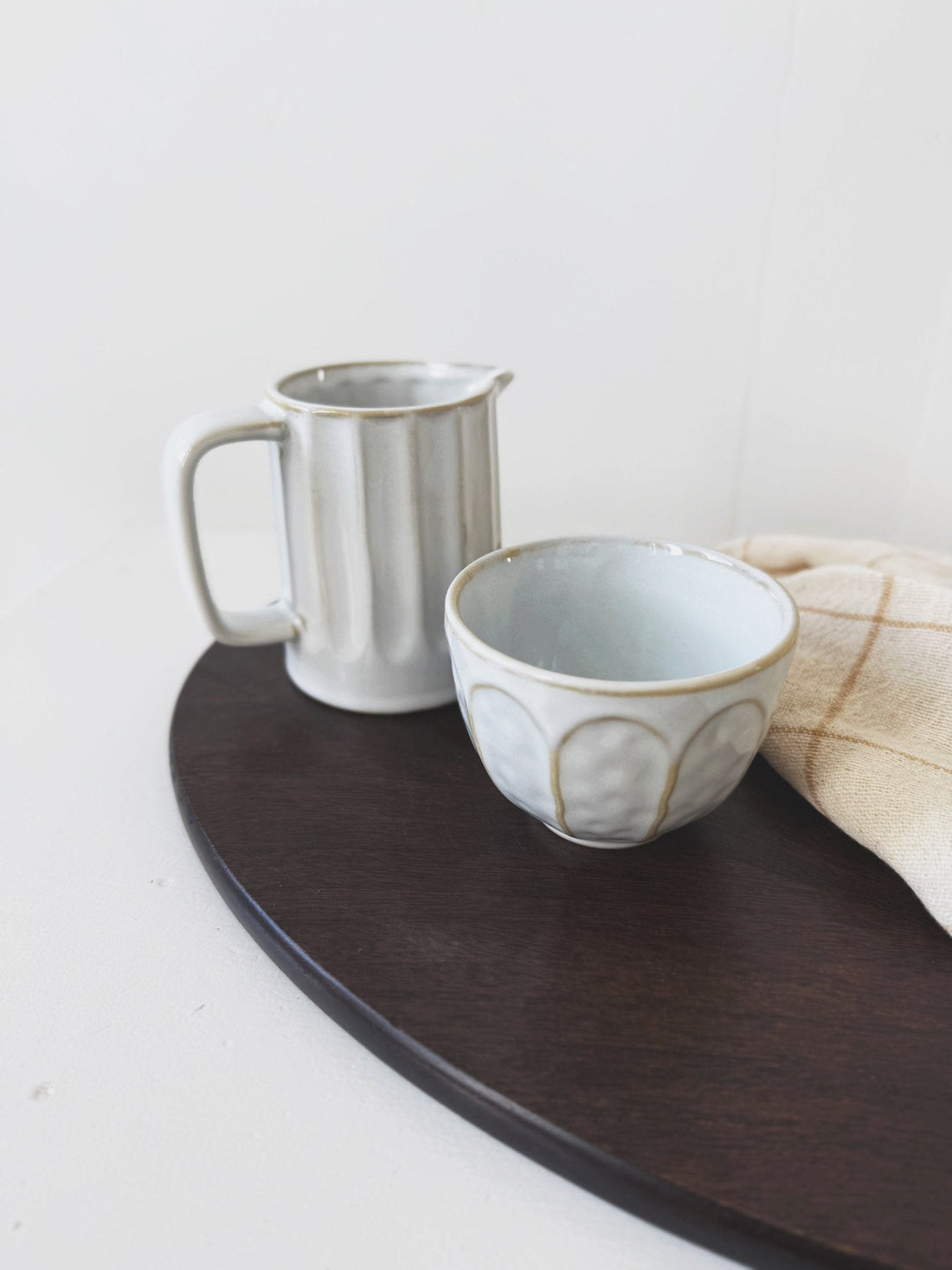 Stoneware Ribbed Bowl