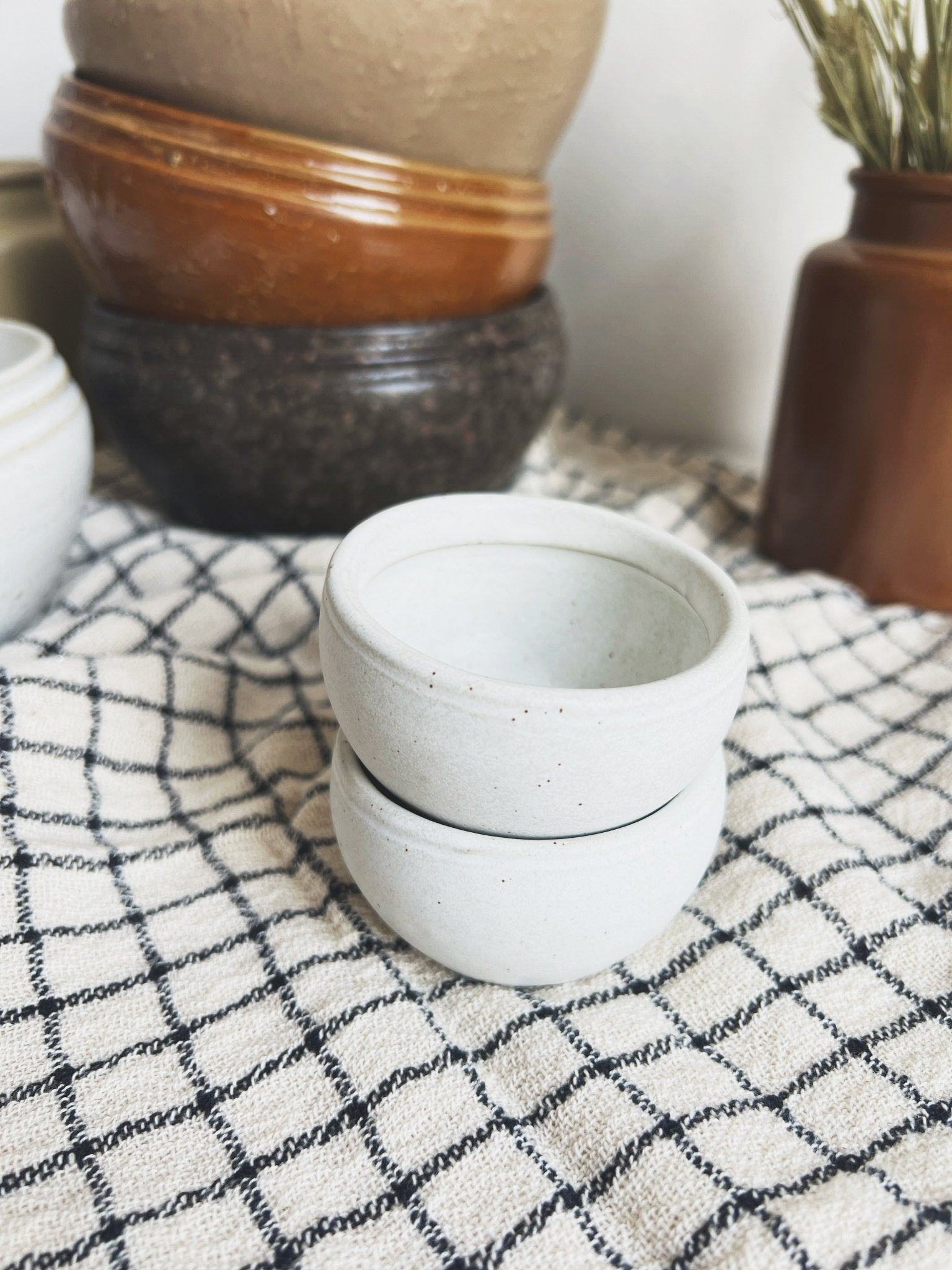 Stoneware Vintage Pinch Pot