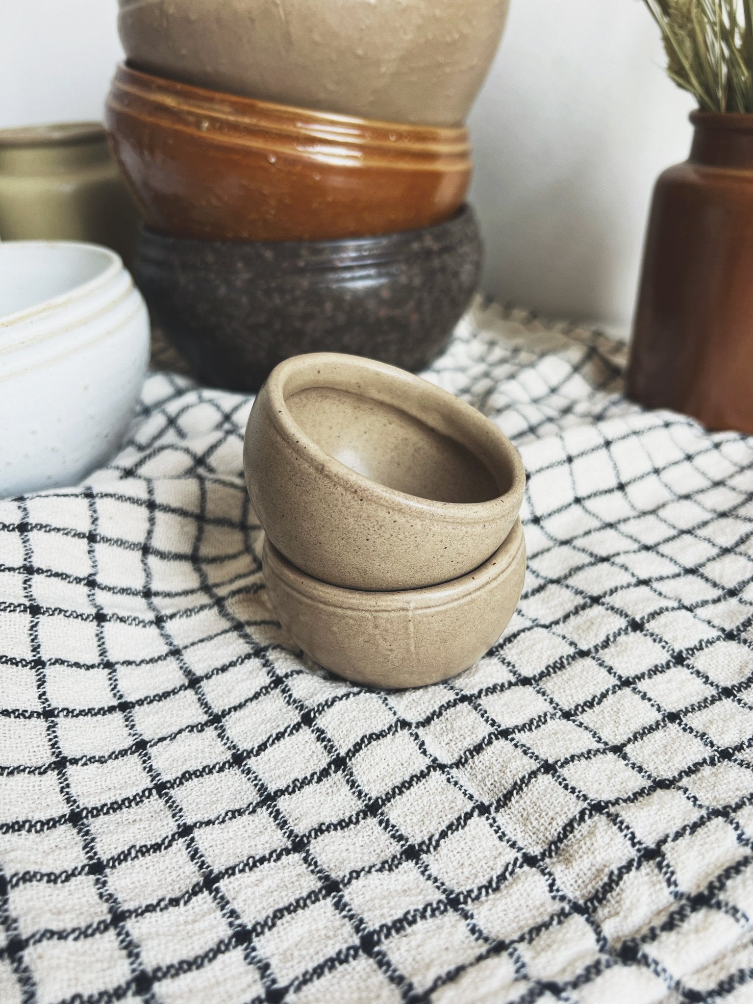 Stoneware Vintage Pinch Pot