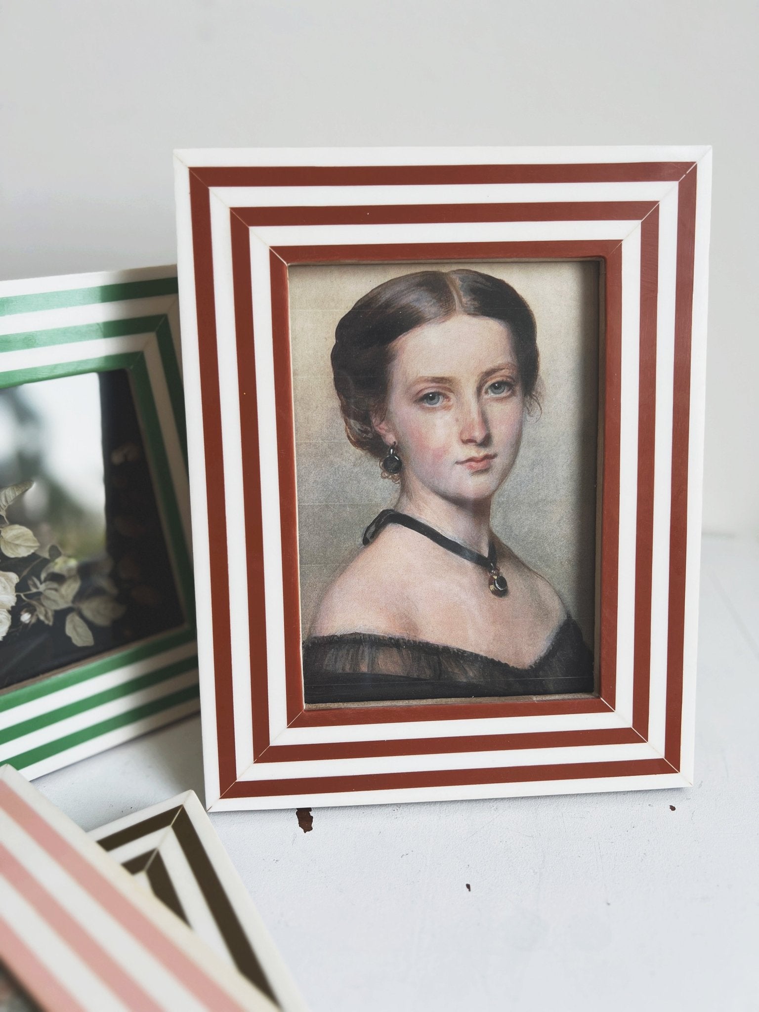 Striped Resin Photo Frame