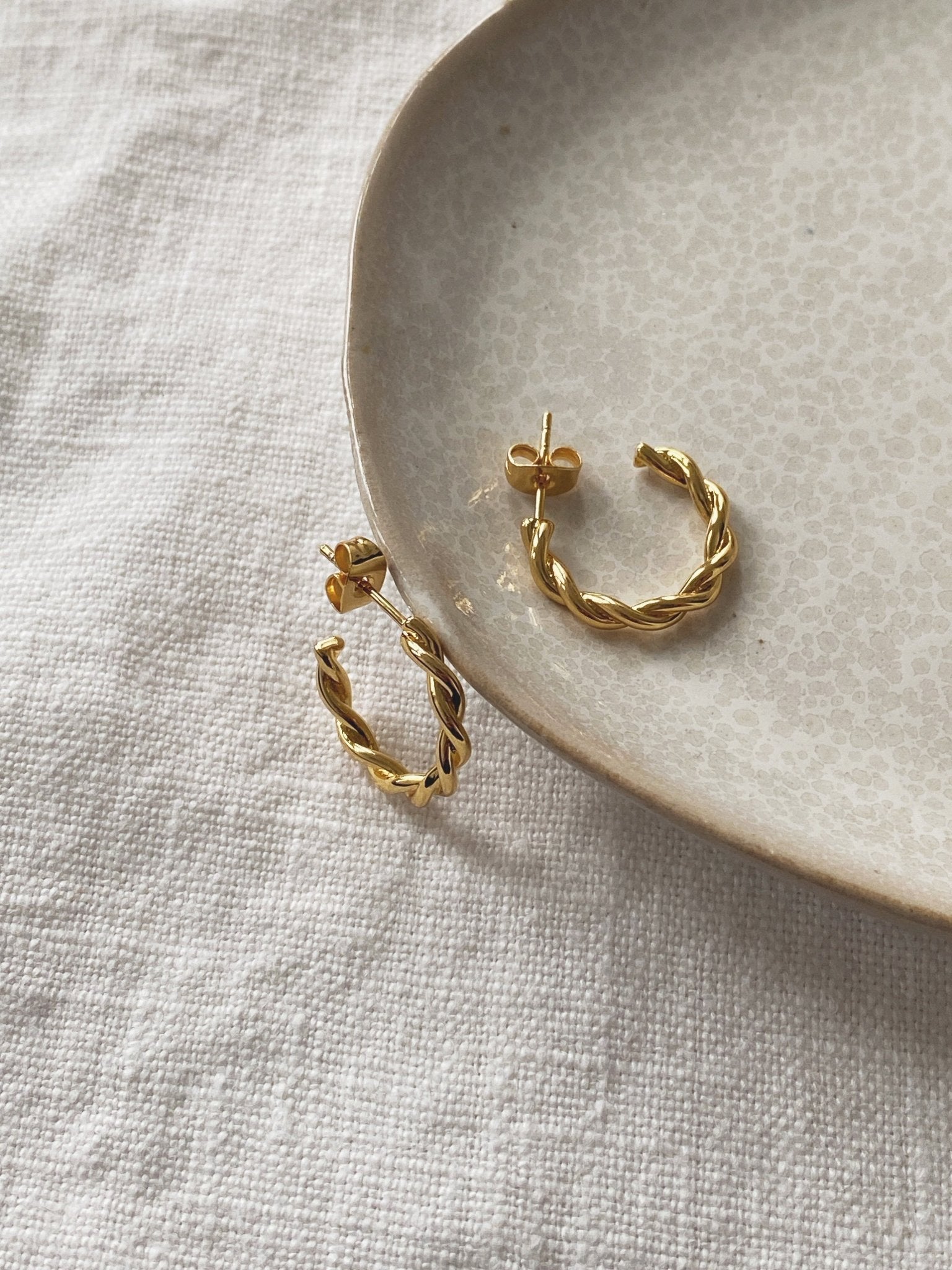 Thick Twist Hoops, Gold Plated