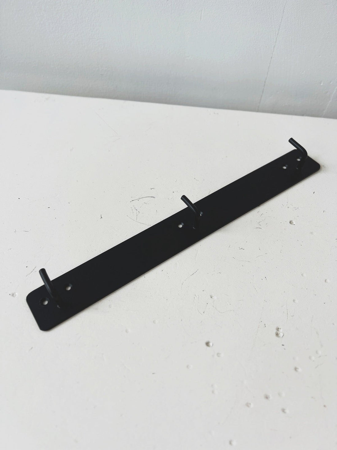 Triple Hook Plate