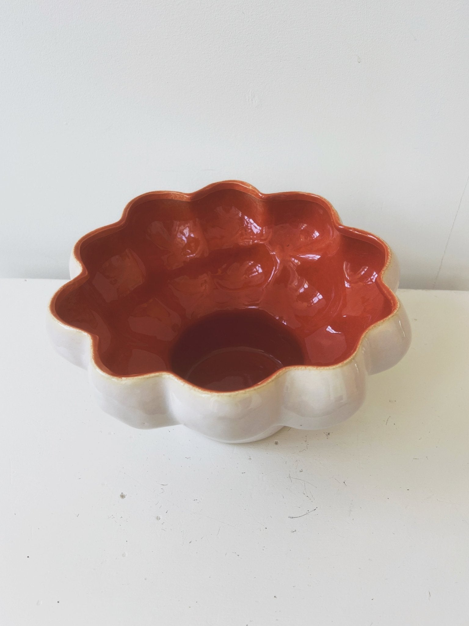 Two-Toned Formed Stoneware Footed Bowl